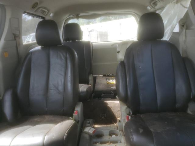 5TDKK3DC0CS211385 2012 Toyota Sienna Le