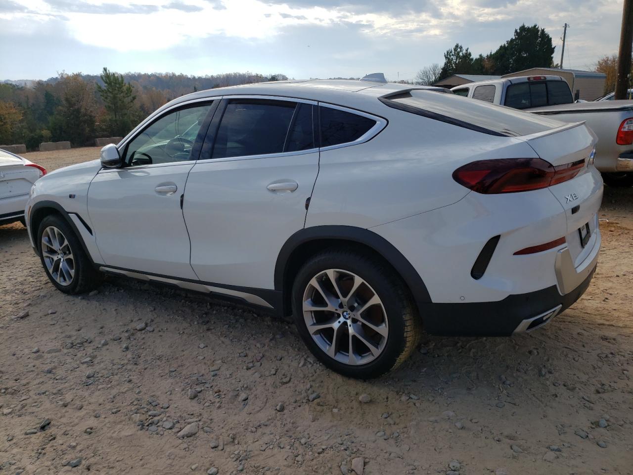 2021 BMW X6 xDrive40I vin: 5UXCY6C03M9F01259