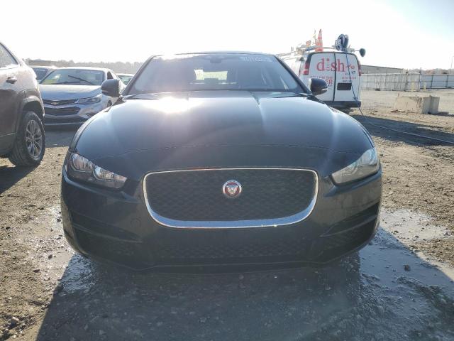 SAJAR4FX5JCP27027 | 2018 JAGUAR XE