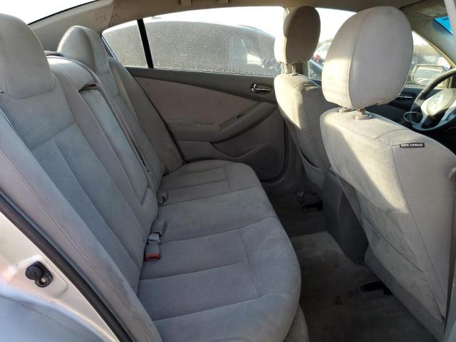 2011 Nissan Altima - Image 10