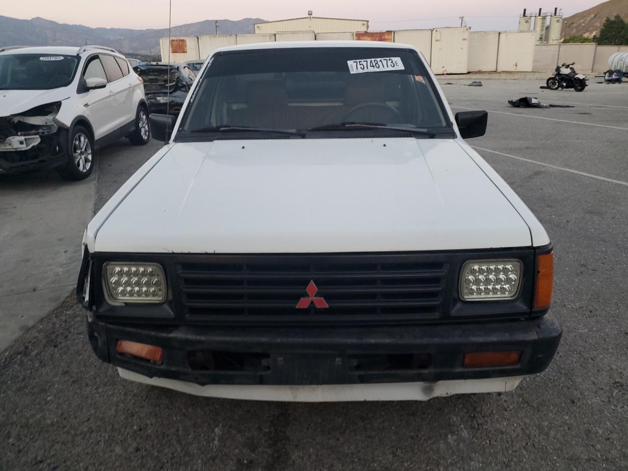 MITSUBISHI 三菱MJ-100KX 楽天市場】三菱電機 MITSUBISHI 除湿機