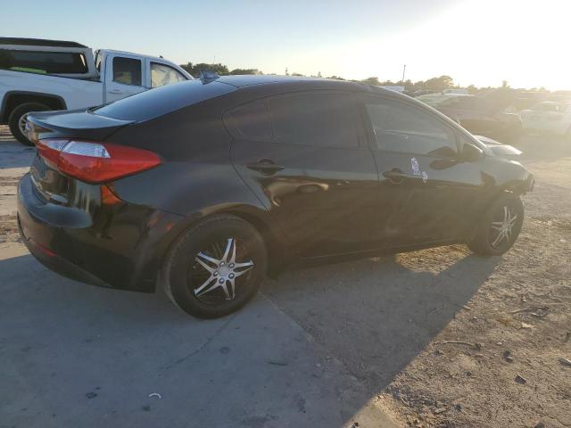 KNAFK4A60G5595070 KIA FORTE LX