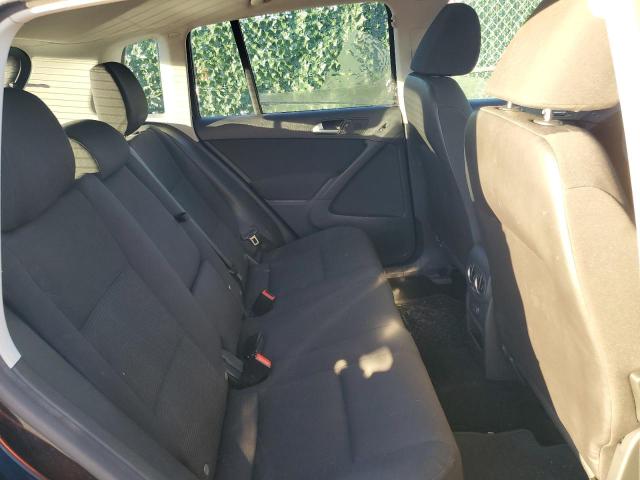 2017 VOLKSWAGEN TIGUAN S - WVGAV7AX8HK047685