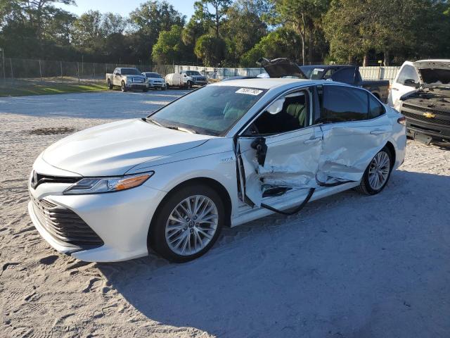 2020 Toyota Camry XLE