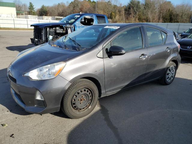 2014 Toyota Prius c 