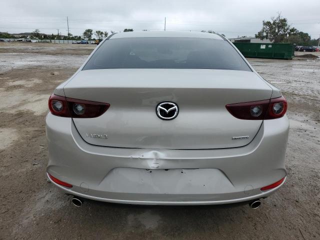 3MZBPACM0PM372032 Mazda 3 PREFERRE 6