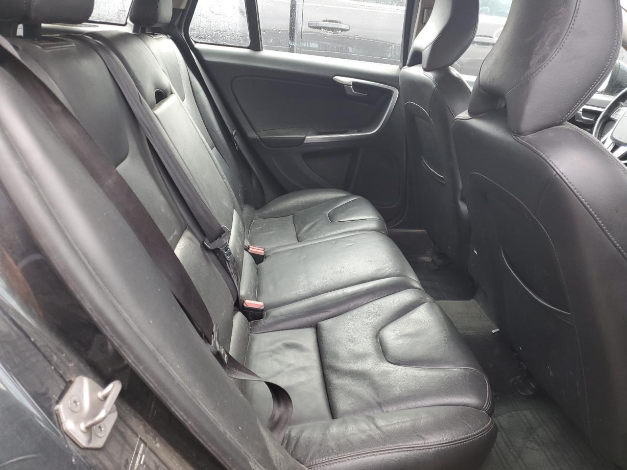 YV126MED2F1205858 2015 Volvo V60 Platinum