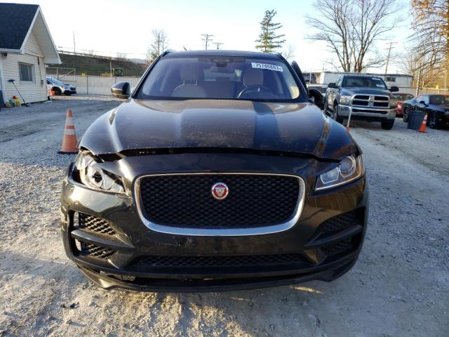 SADCJ2BN4HA095185 Jaguar F-pace Premium