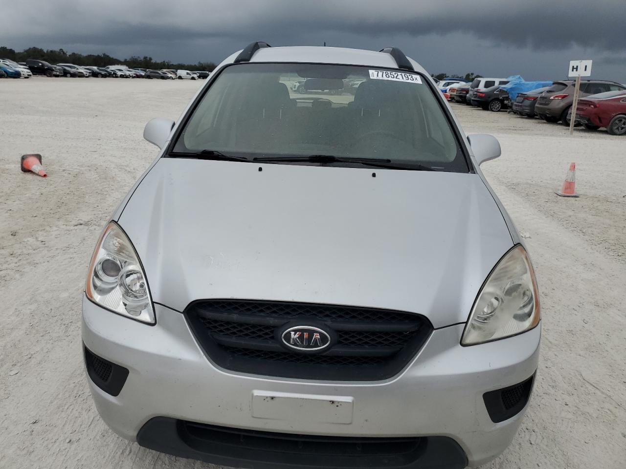 KNAFG526187149778 2008 Kia Rondo Lx KNAFG526187149778 2008 Kia Rondo Lx