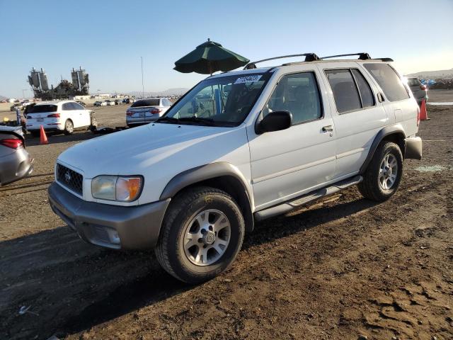 2001 Nissan Pathfinder LE