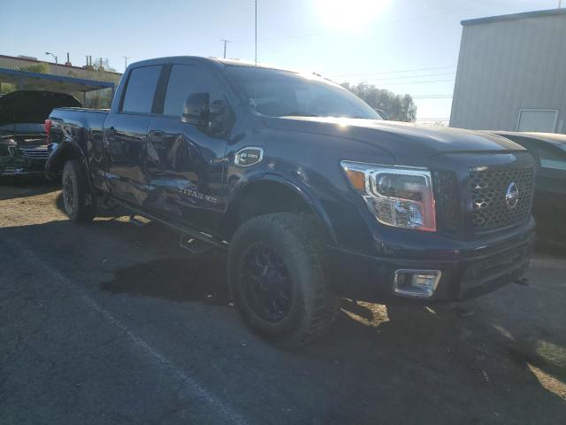  NISSAN TITAN 2018 Синій