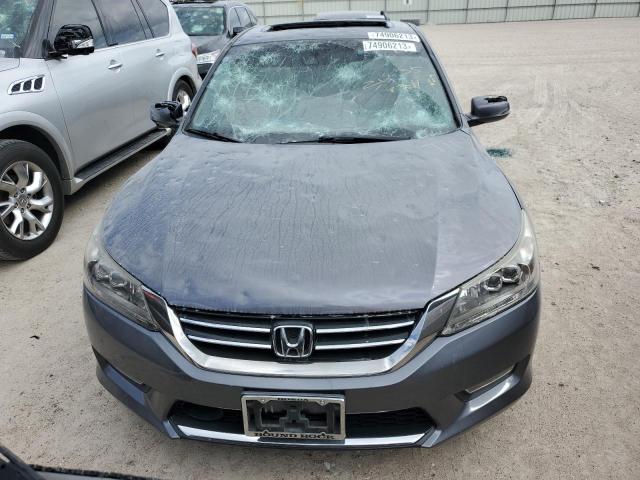 1HGCR3F90DA018848 | 2013 Honda accord touring