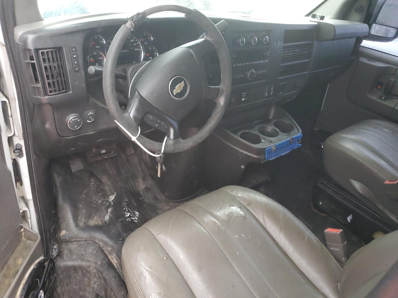 1gcwgfcf0f1195898 1GCWGFCF0F1195898 2015 Chevrolet Express G2500