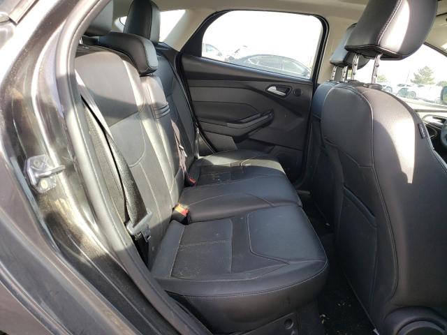 1FADP3N26GL230701 Ford Focus Titanium