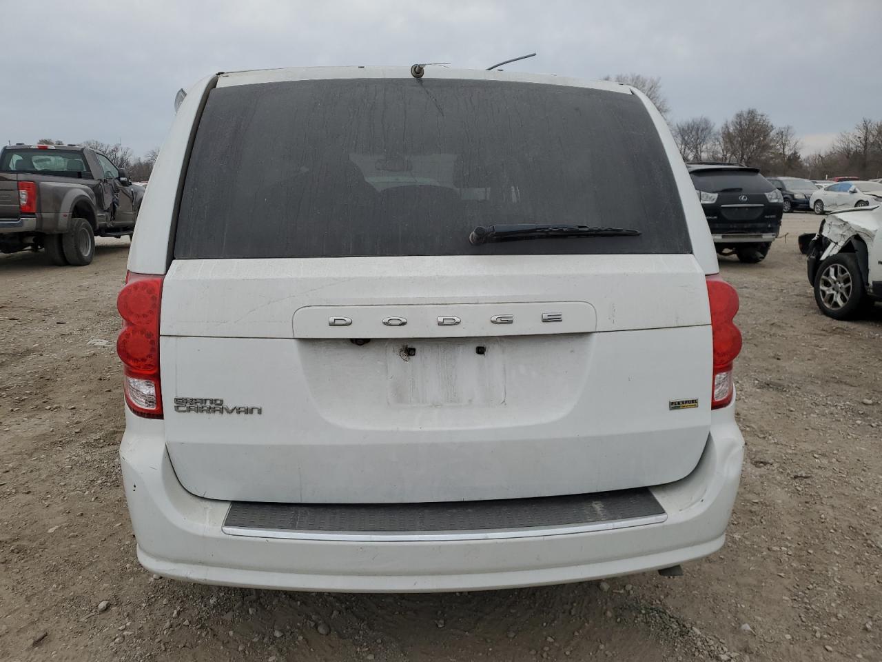 2C4RDGBGXKR584365 2019 Dodge Grand Caravan Se