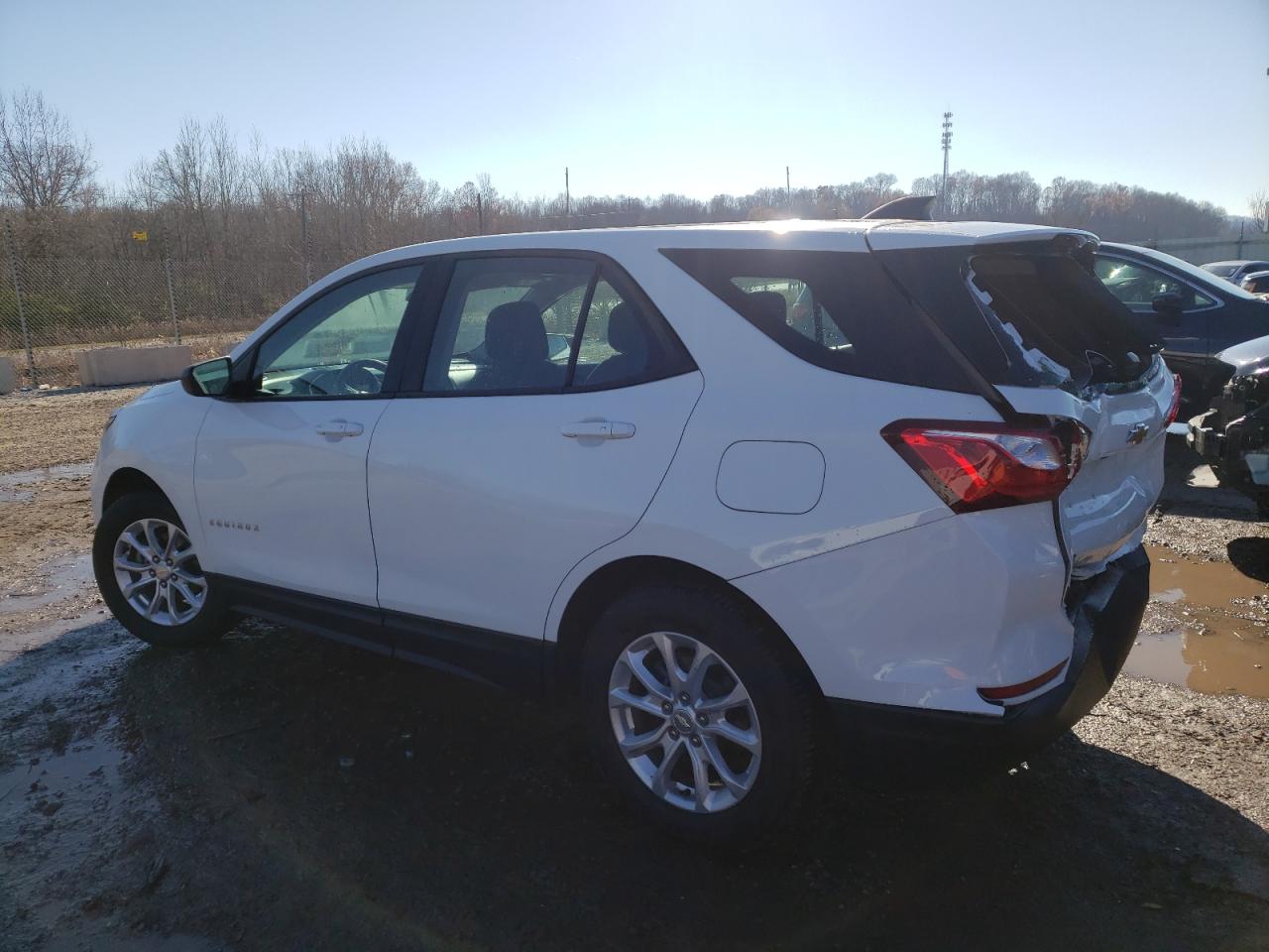 VIN: 3GNAXHEV2KS645741 2019 CHEVROLET EQUINOX
