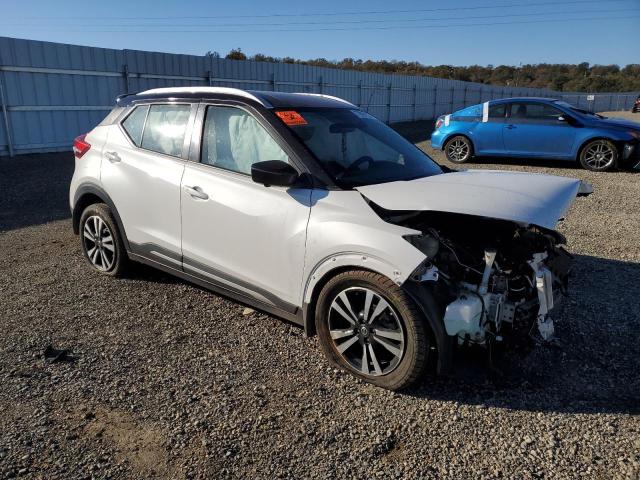 3N1CP5CU6KL480462 | 2019 NISSAN KICKS S