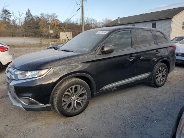 2016 Mitsubishi Outlander SE