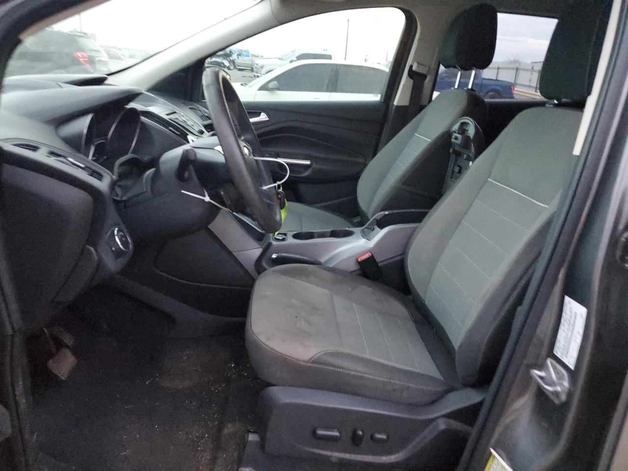 1FMCU0GX4EUB00375 2014 Ford Escape Se