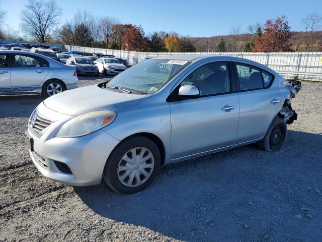 2012 Nissan Versa S