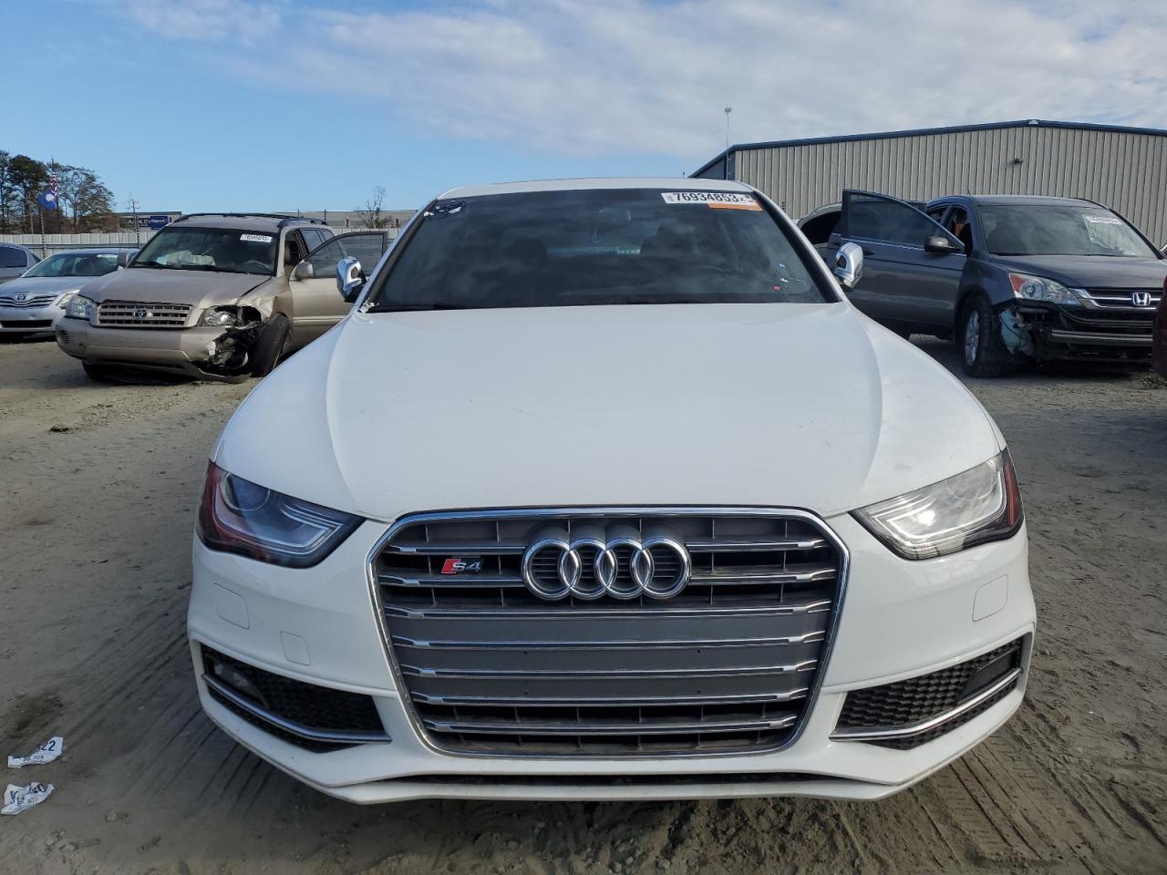 2014 Audi S4 Premium Plus vin: WAUBGAFL6EA017637