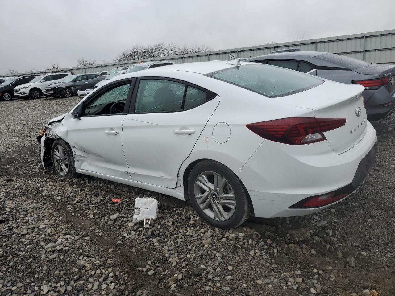 2020 Hyundai Elantra Sel vin: 5NPD84LFXLH548810