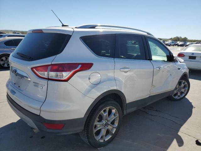 1FMCU0J94EUD57188 Ford Escape Titanium