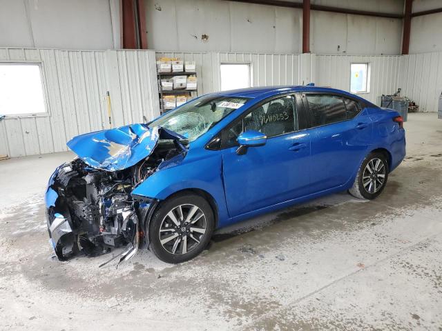  NISSAN VERSA 2021 Синій