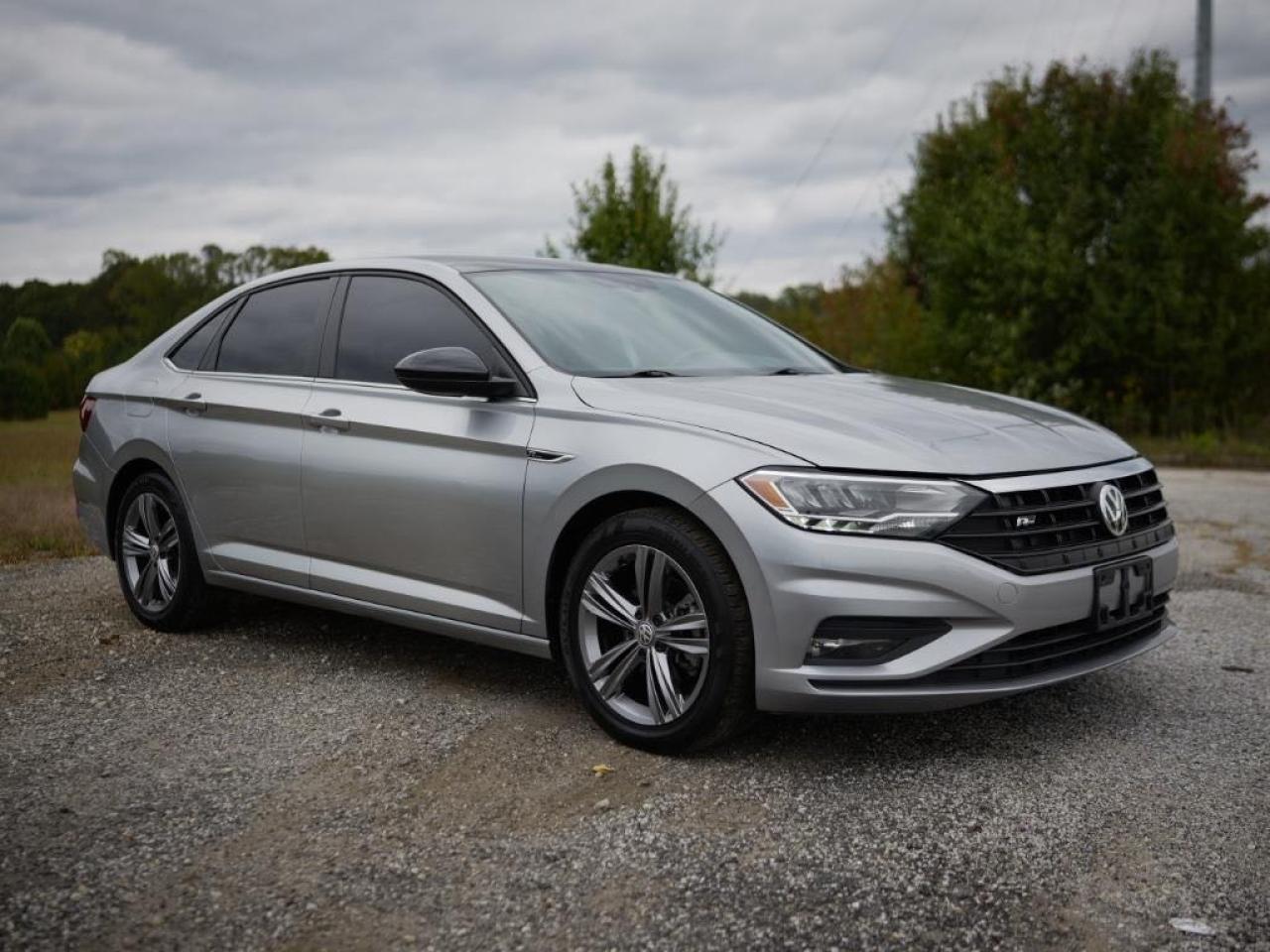 Volkswagen Jetta 2020 r line