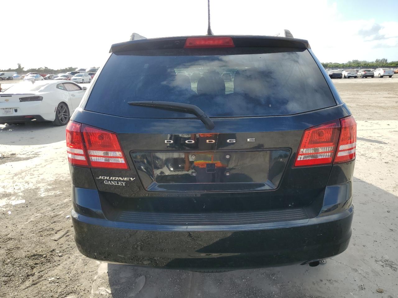 3C4PDCAB8JT375689 2018 Dodge Journey Se