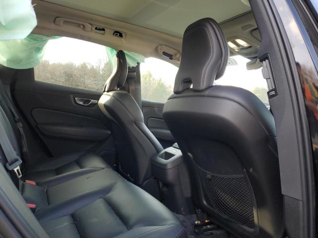 2022 VOLVO XC60 B6 MO LYV062RK4NB979479