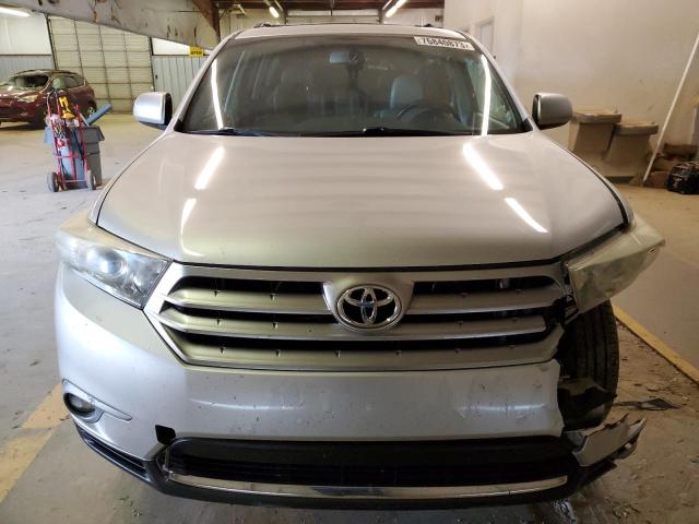 VIN 5TDZK3EHXDS106900 2013 Toyota Highlander, Base no.5