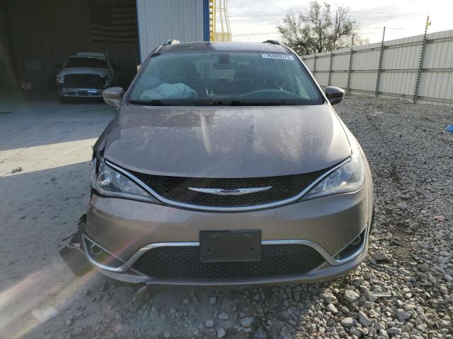 2C4RC1EG8HR846324 2017 CHRYSLER PACIFICA, photo no. 5