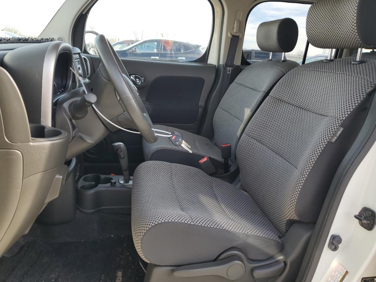 JN8AZ28R29T107740 2009 Nissan Cube Base