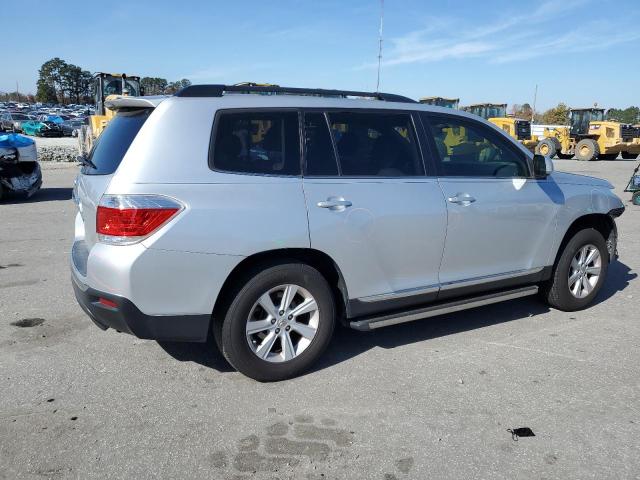 VIN 5TDZA3EH4DS039679 2013 Toyota Highlander, Base no.3