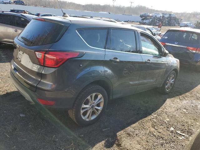 1FMCU9GD8KUC18158 2019 FORD ESCAPE, photo no. 3