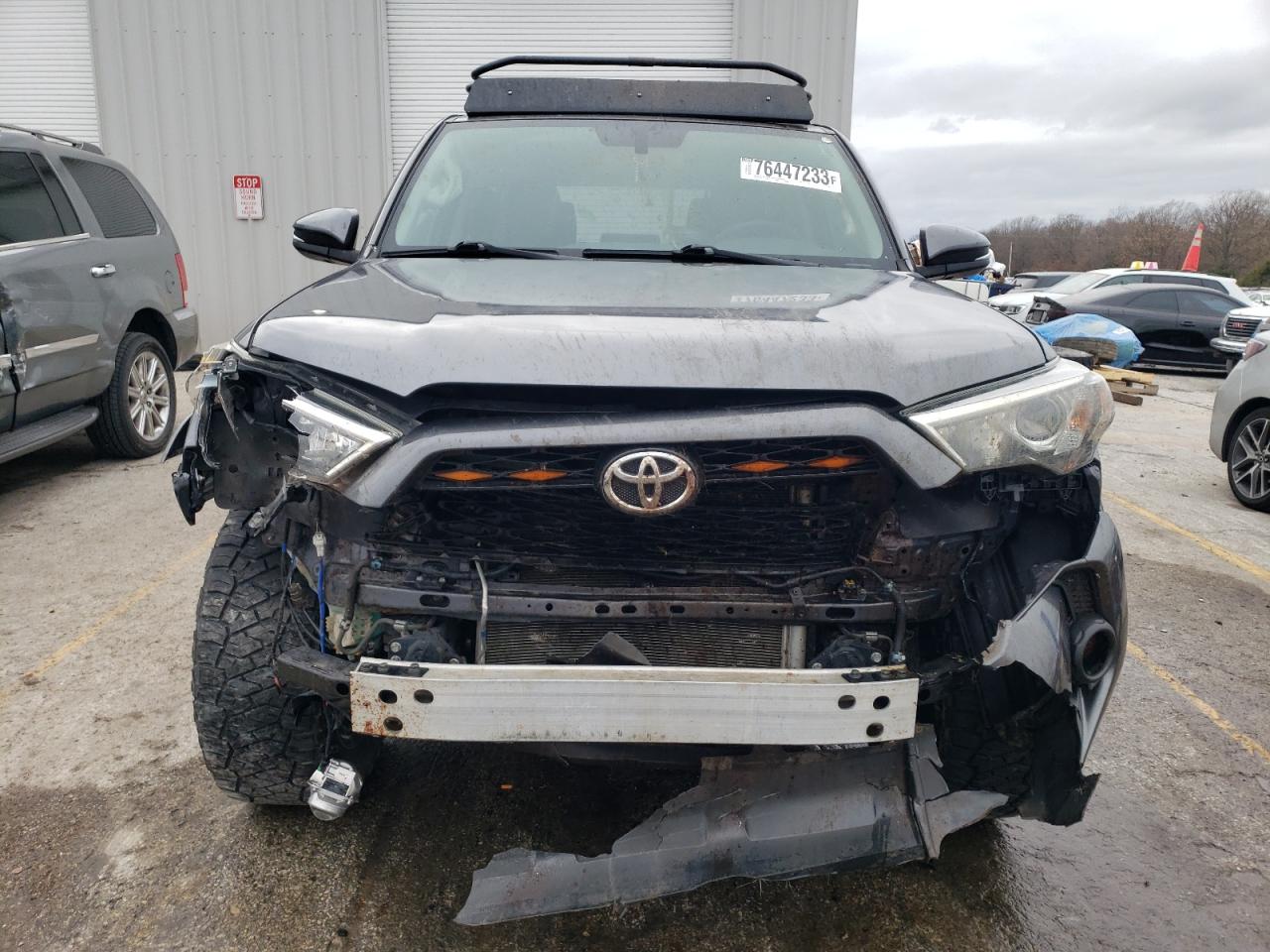 JTEBU5JR4J5569196 2018 Toyota 4Runner Sr5/Sr5 Premium