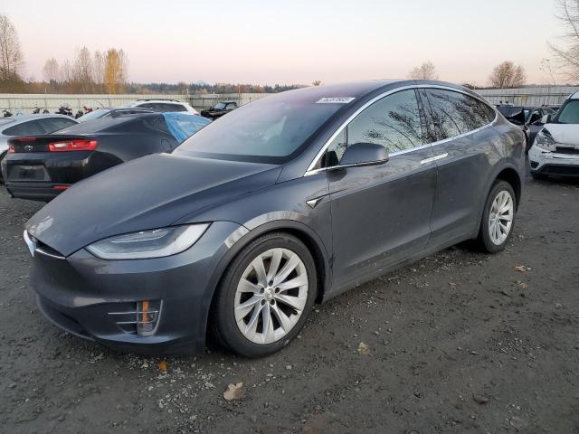 5YJXCBE27KF210496 Tesla Model X 