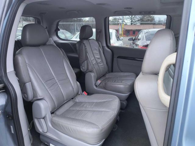 KNDMH4C73E6584764 KIA SEDONA EX