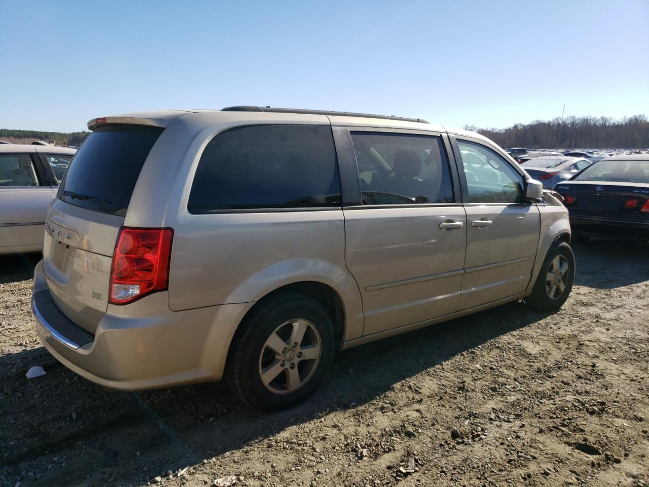 2013 Dodge Grand Caravan Sxt vin: 2C4RDGCG7DR610700