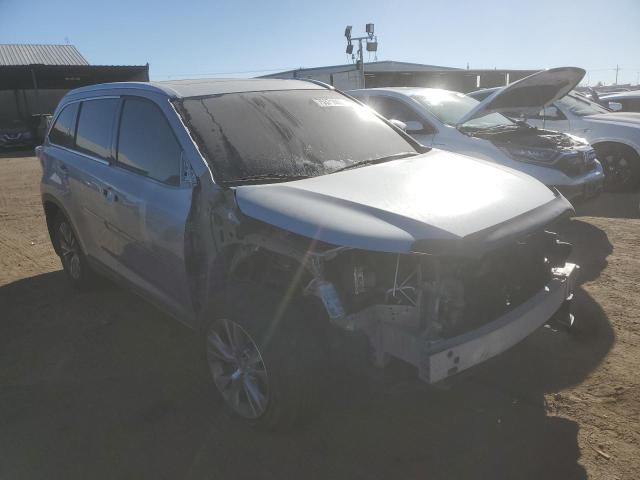 VIN 5TDJKRFH9FS095096 2015 Toyota Highlander, Xle no.4