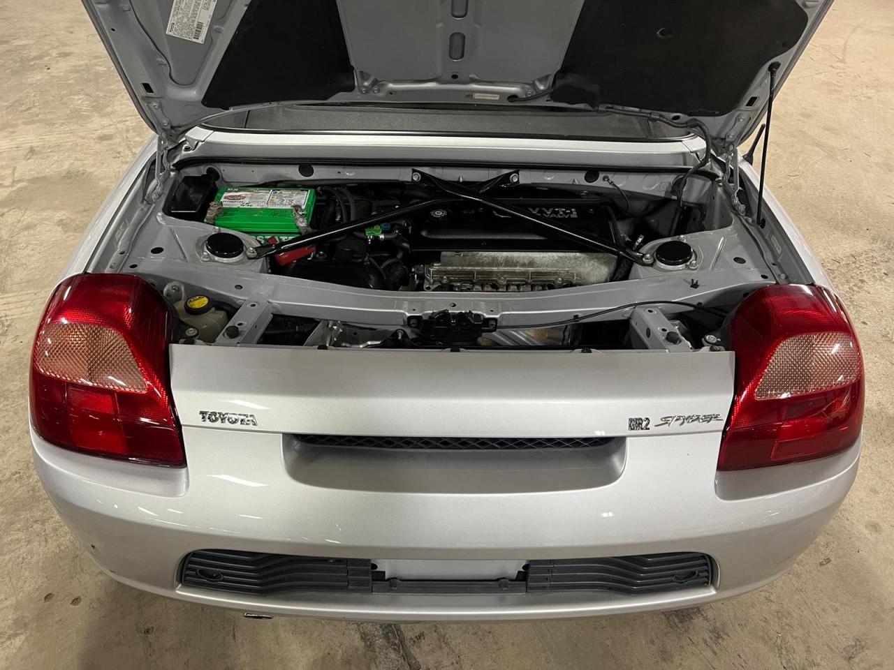 JTDFR320810040679 2001 Toyota Mr2 Spyder