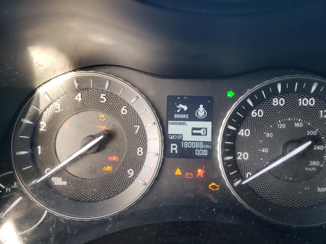 jn1by1ar8em320495 JN1BY1AR8EM320495 2014 Infiniti Q70 3.7