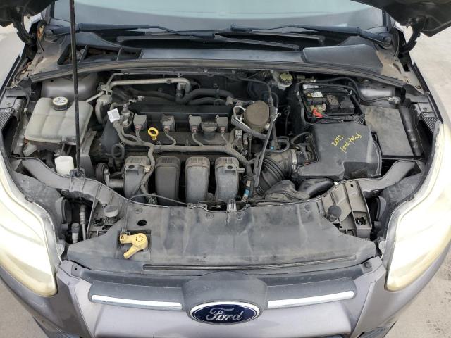 1FADP3F2XEL137949 Ford FOCUS SE