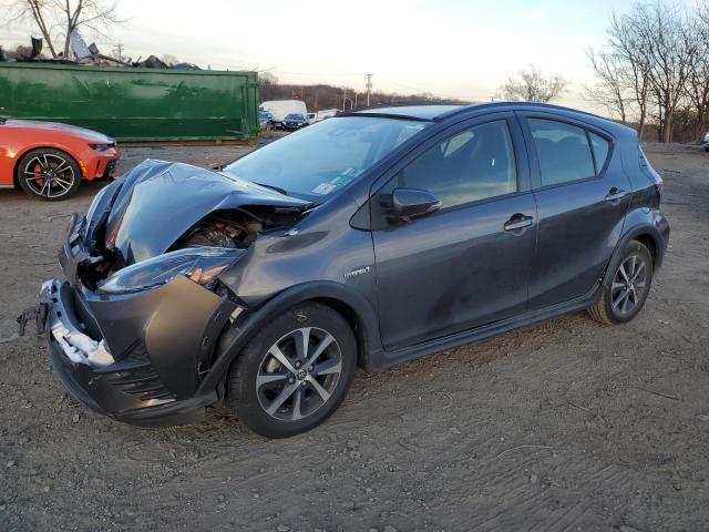 2018 Toyota Prius c 