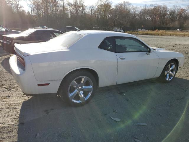 Vin: 2c3cdyag3eh301946, lot: 77254883, dodge challenger sxt 20143