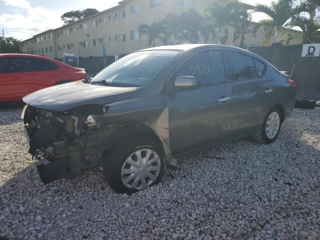 2014 Nissan Versa S