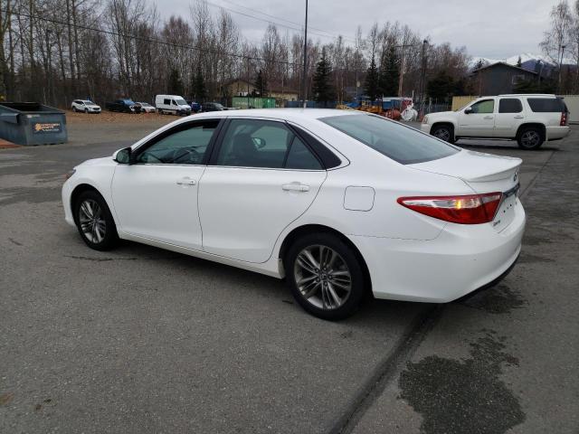 Седани TOYOTA CAMRY 2017 Білий