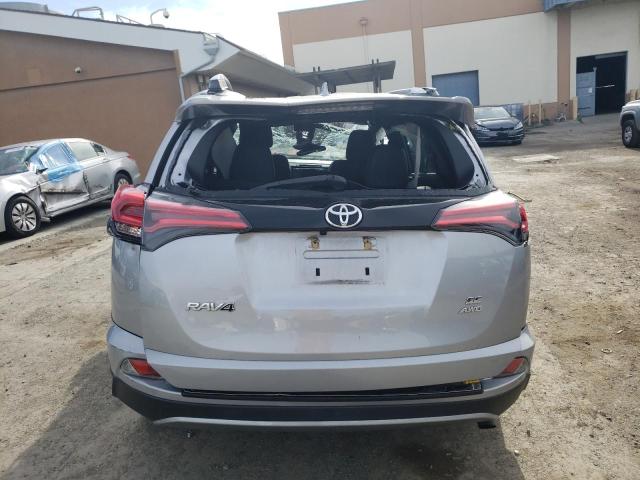 2T3JFREV6JW717625 | 2018 Toyota rav4 se