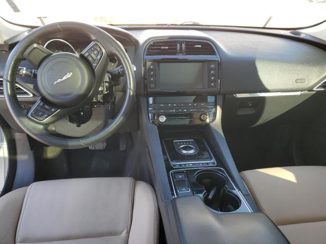 SADCJ2BV9HA898607 Jaguar F-pace Premium